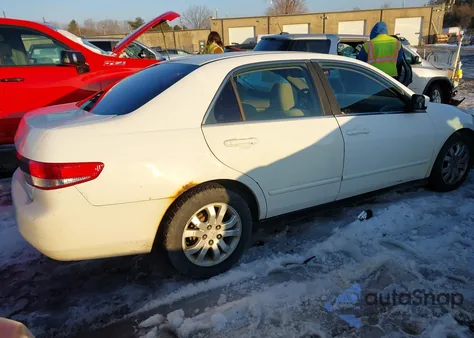 2003 Honda Accord 2.4 Lx from USA, damaged, VIN 1HGCM56323A050348